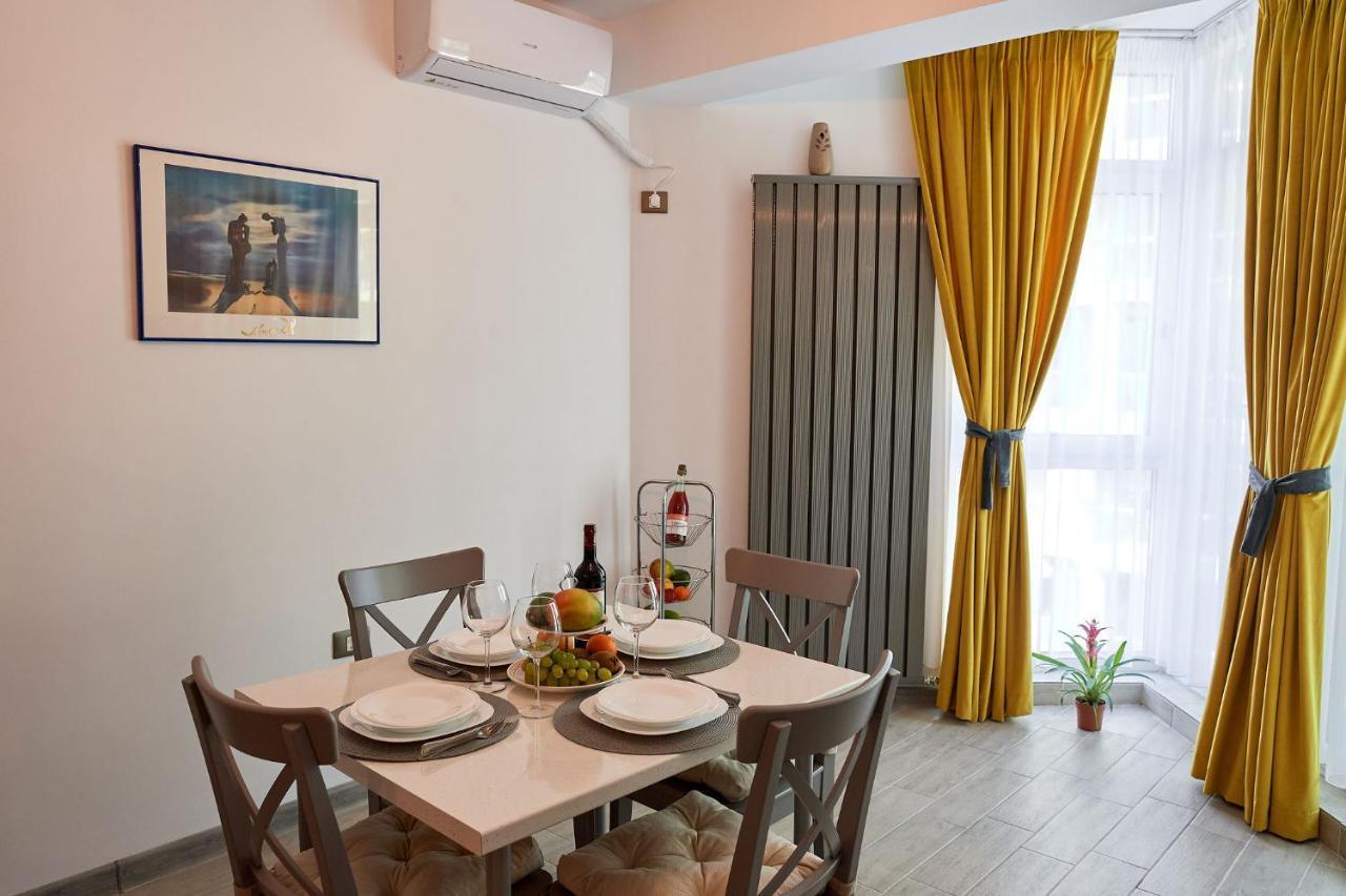 Submarine Apartment Spa N Pool Beach Resort Нэводари Экстерьер фото